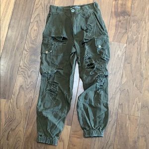 Green Carmar distressed joggers
